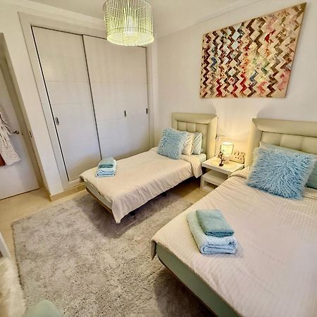 Casares Beach Golf Apartment With Private Garden Direct Pool Access ภายนอก รูปภาพ