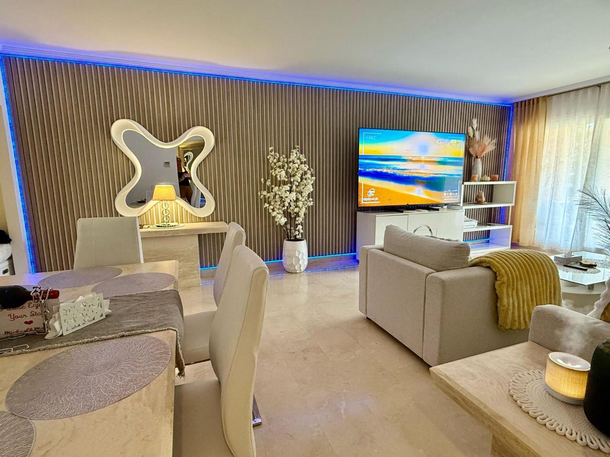 Casares Beach Golf Apartment With Private Garden Direct Pool Access ภายนอก รูปภาพ